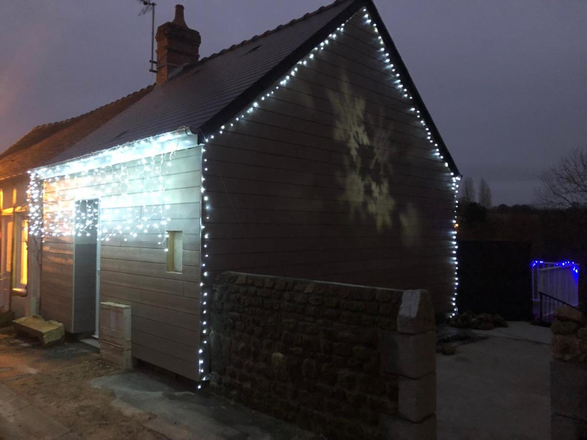 La Petite Maison Putanges Exteriör bild